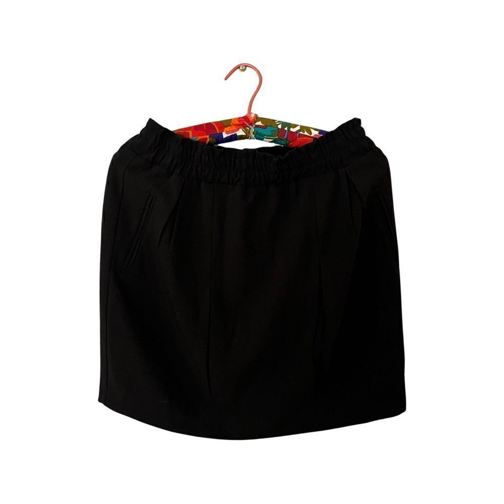Everly black pleated nylon skirt